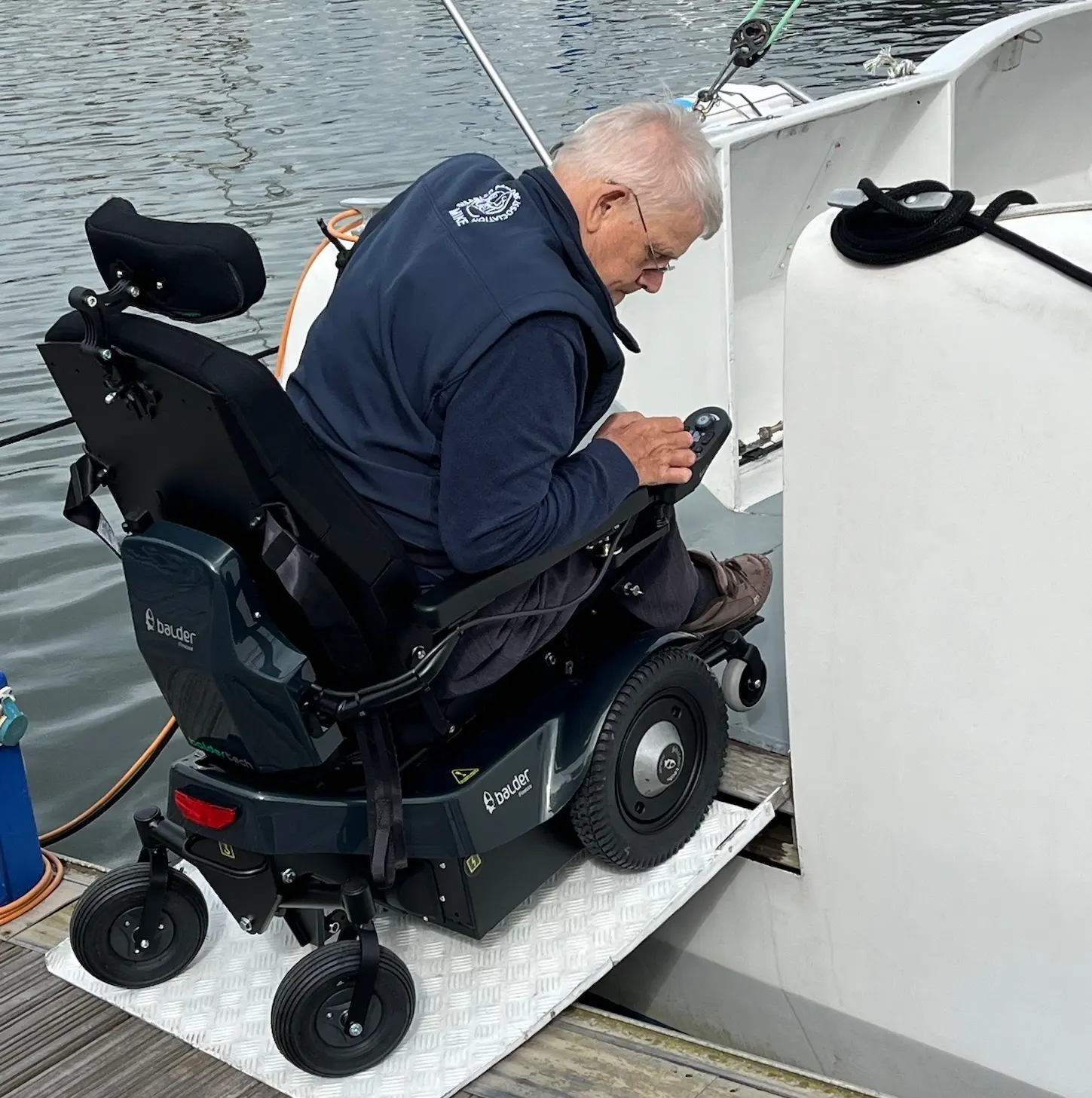 Mike, driving his Balder F390 onto a boat